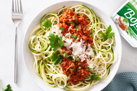 Zoodles mit Tomaten-Frischkäsesauce Header