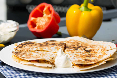 Käse-Hühnchen-Quesadilla Header