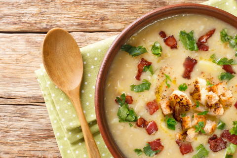 Bauernsuppe mit Österkron