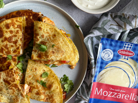 mozzquesadillas.jpg